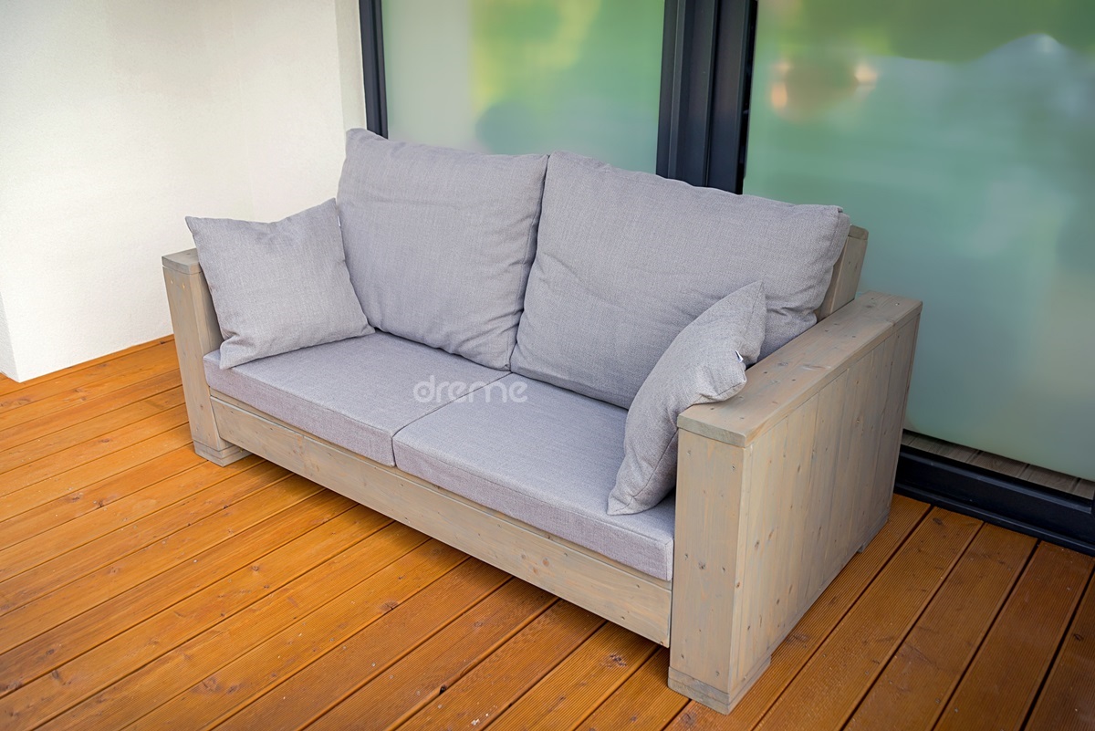 Komplet mebli drewnianych - obrazek 4